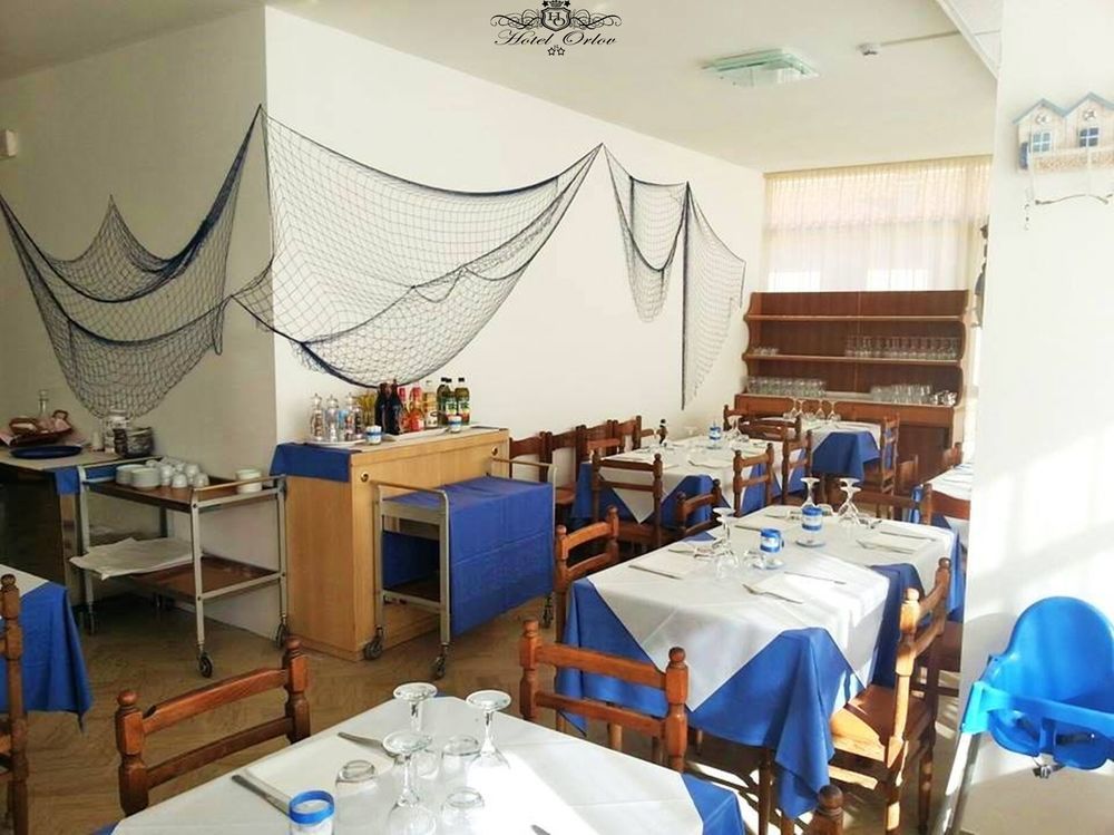 Hotel Orlov ريميني المظهر الخارجي الصورة